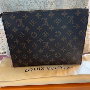 Louis Vuitton Toiletry 26 Pouch NIB and Dust bag